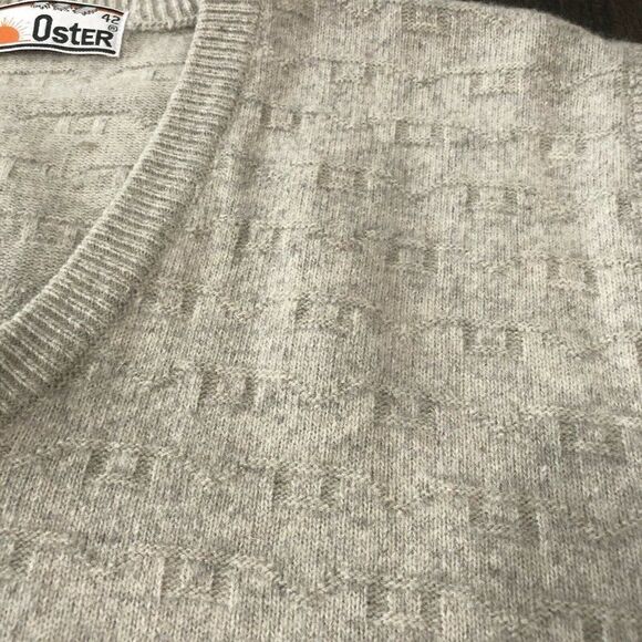 Vintage‎ Oster Size 42 Wool Sweater Vest Beige Tan V Neck Grandpa - Picture 3 of 11